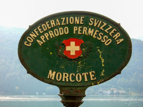 Offizielles ovales altes Schild der Gemeinde Morcote am Luganer See